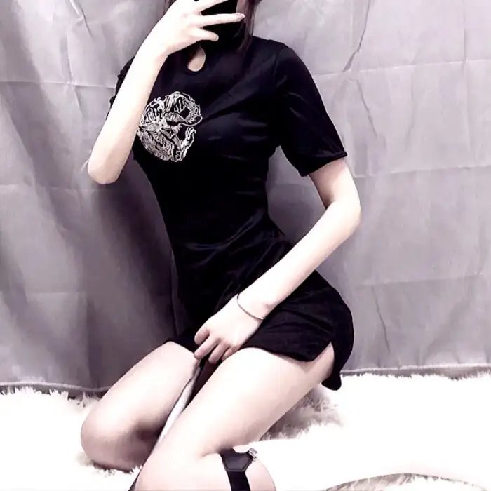 七百击